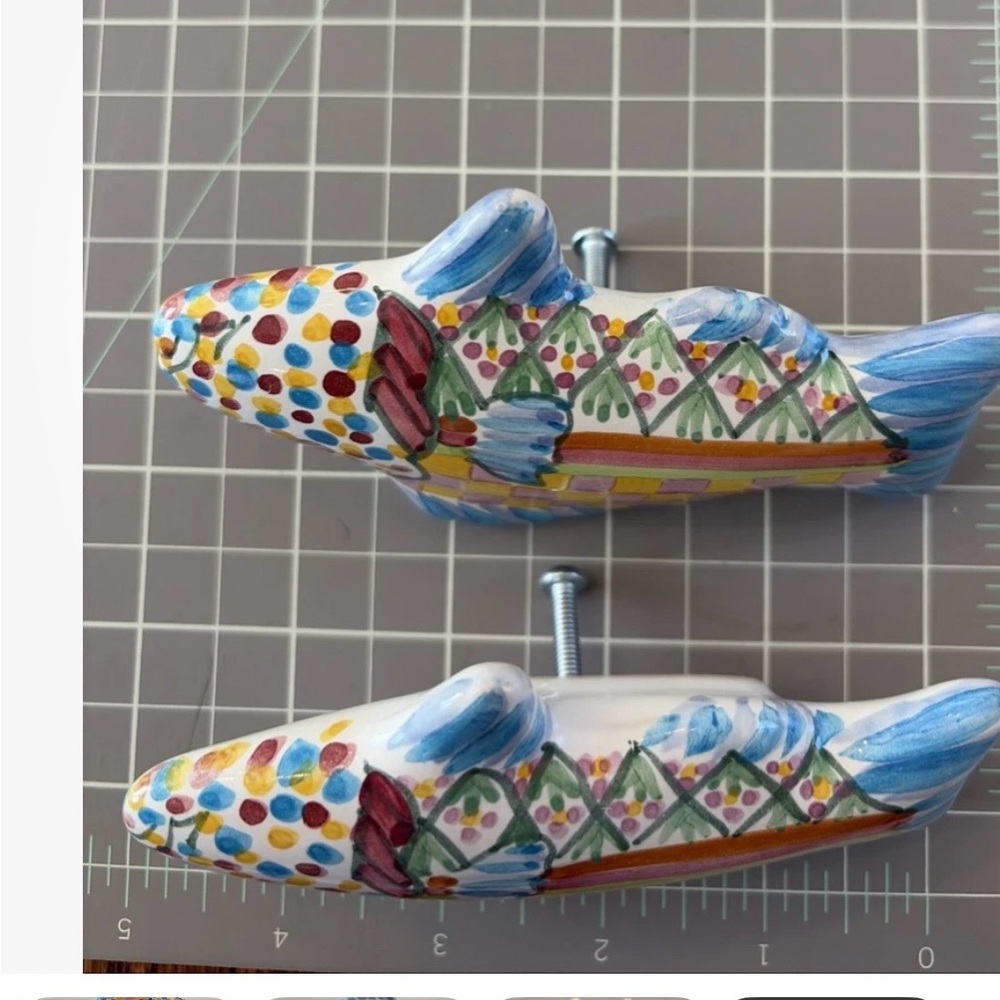 2 MacKenzie Childs Drawer Knobs Cabinet Pull Colorful Fish Motif Majolica Mexico - Picture 3 of 3